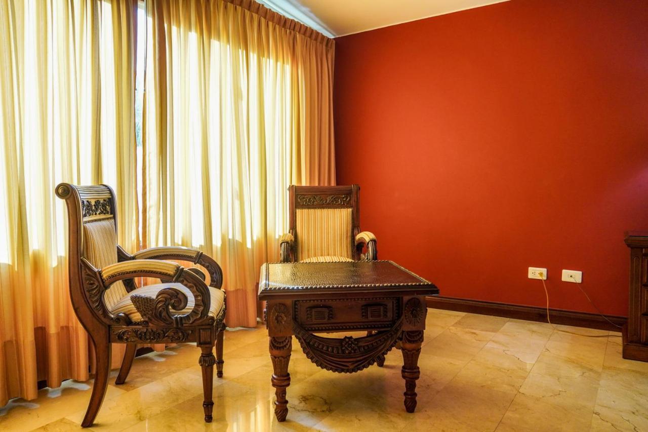 Hotel Boutique Villa Casuarinas Cali Bagian luar foto